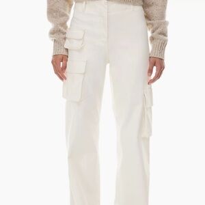 Wilfred White Cargo Pants Straight-Leg Design